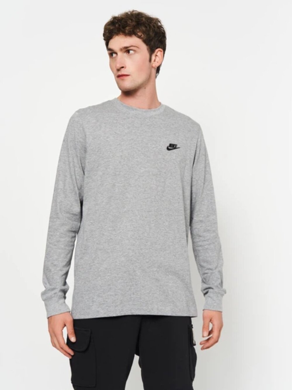 *NWT Nike Men's Sportswear Long Sleeve T-Shirt - Grey